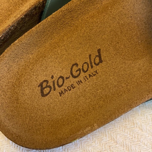 Bio Gold Sandals Size 7.5 - Picture 4 of 5